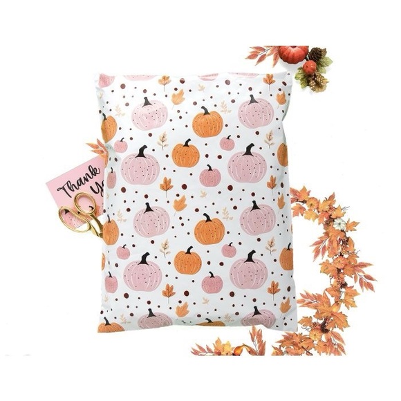 60+ Piece Fall/Halloween Polymailer Bundle for Resellers - 30 Mailers & Stickers - Picture 4 of 4
